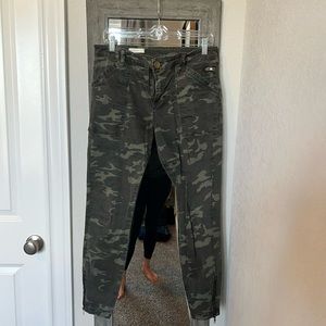 Womens Camo KUT Jeans, size 10